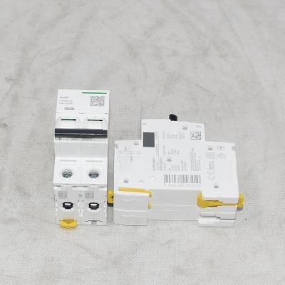 قاطع دائرة مصغر A9F79206 IC60N 2P 6A C 10KA 400V