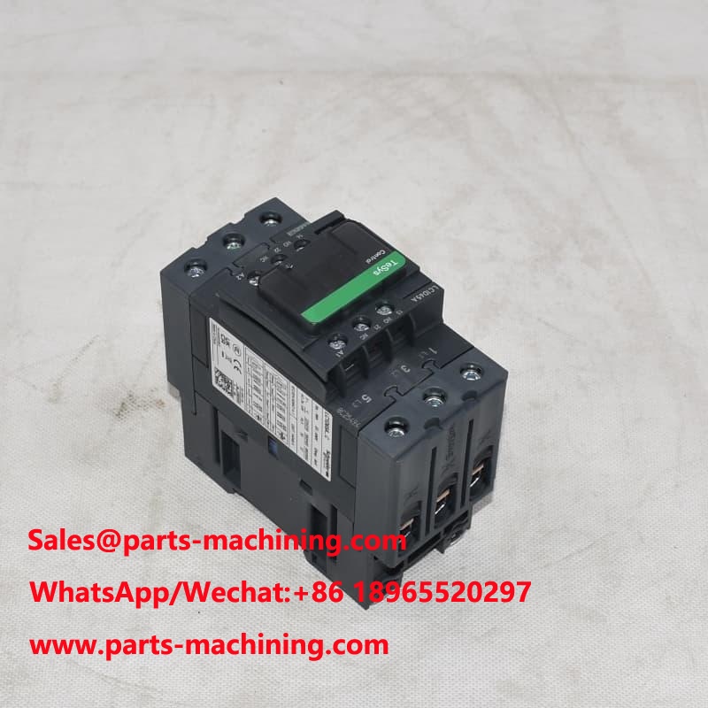 موصل تيار متردد LC1D65AM7C 220 فولت